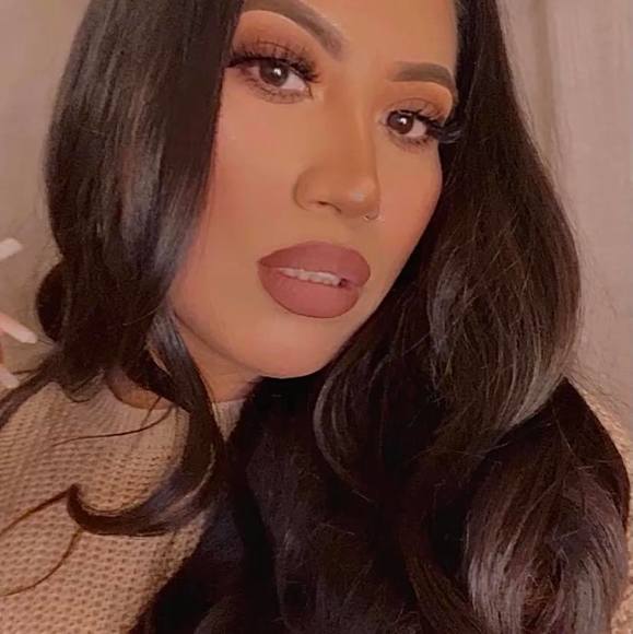 Profile Picture of Mayte Ramirez (@maytram95) on Poshmark