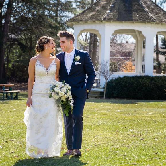 Danielle Balsis - Poshmark Profile Picture of Danielle Balsis (@tennis548) on Poshmark