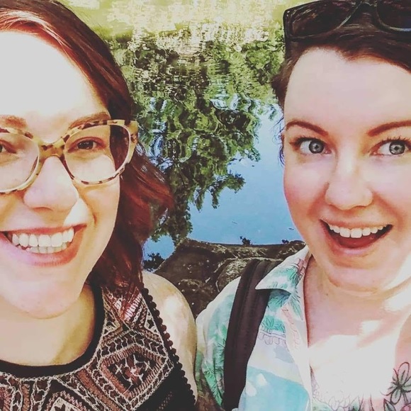 Profile Picture of Leslie Debusk (@lesdebusk) on Poshmark