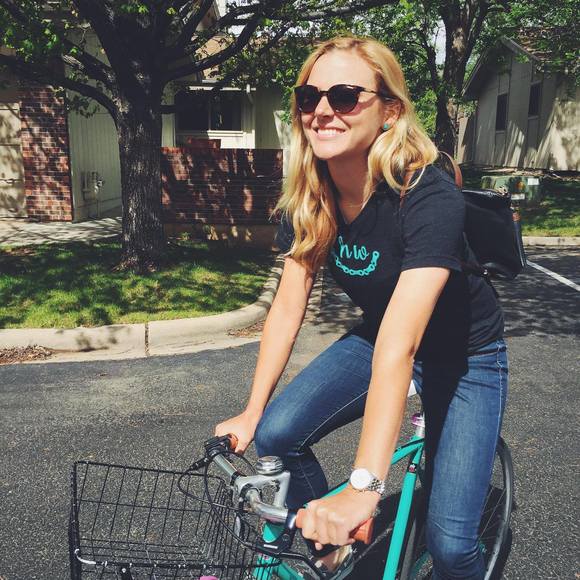 Maura Kinsella - Poshmark Profile Picture of Maura Kinsella (@mauraekins13) on Poshmark