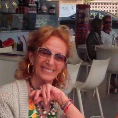 Profile Picture of MANUELA NUÑEZ (@KUAZARNEZ) on Twitter