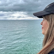 Profile Picture of Zahra Sharifi (@Z.painter) on Youtube