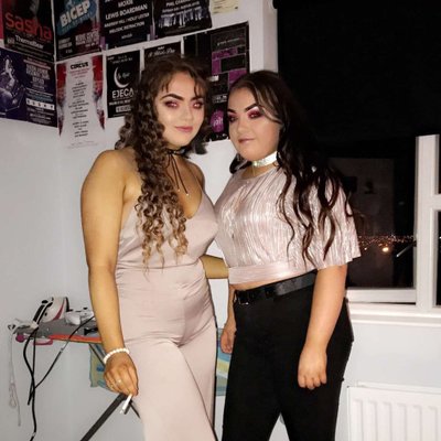 Profile Picture of Aimee Mccartney (@MccartneyAimee) on Twitter