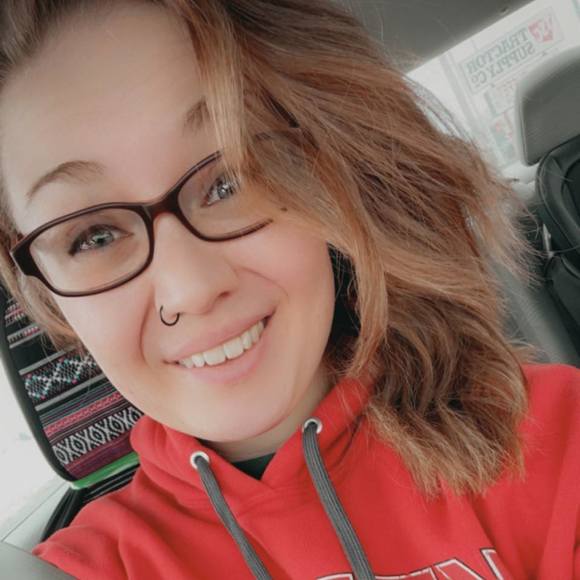 Profile Picture of Hayley Dappert (@14dapphayley) on Poshmark