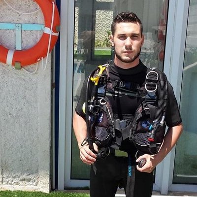 Profile Picture of Antonio Jose Borrell (@aJoseBorrell) on Twitter