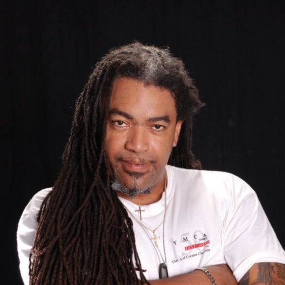 Profile Picture of George Cox (@real1dragon1027) on Poshmark