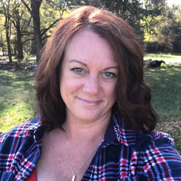 Profile Picture of Erin Tollison (@finneyerin) on Poshmark