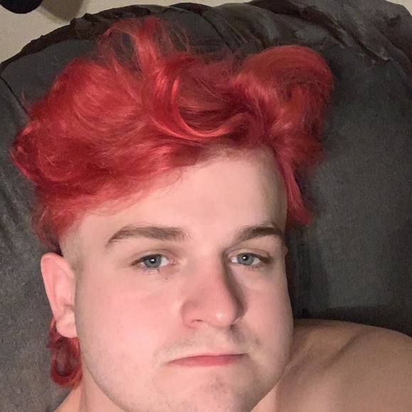 Profile Picture of Christopher Runyon (@c_runyon) on Poshmark