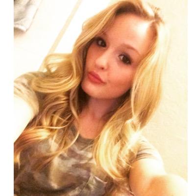 Profile Picture of Emma Hennerty (@emmahennerty) on Twitter