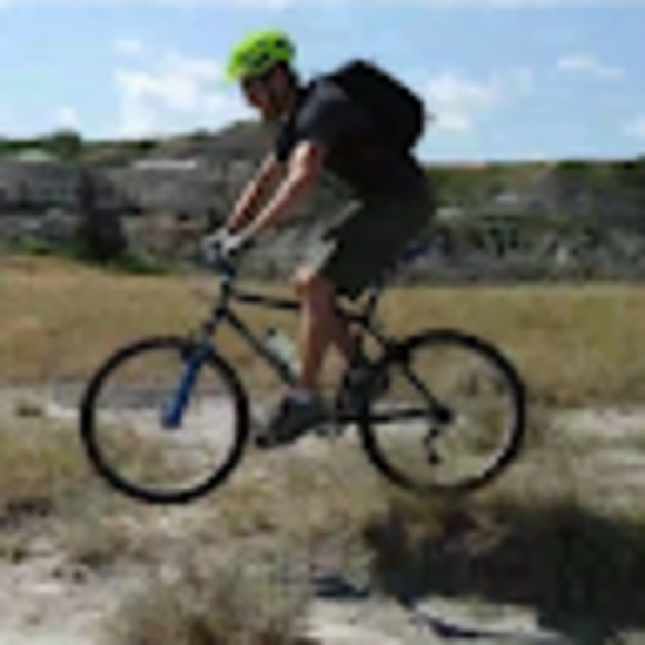 Profile Picture of Benjamin Strelkov (@_dan_the_man) on Poshmark