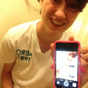 Profile Picture of Tyler Beech (@tyhobo) on Myspace