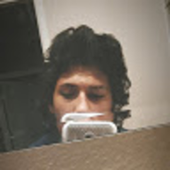 Profile Picture of Eríķ Camarillo (@erikcam74) on Poshmark