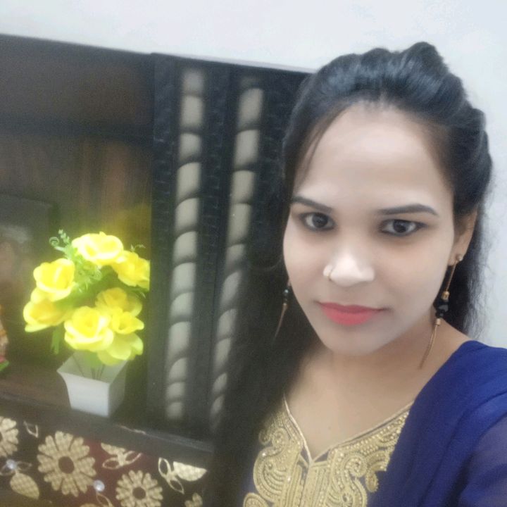 Profile Picture of Monika Chauhan (@monikacha0) on Tiktok
