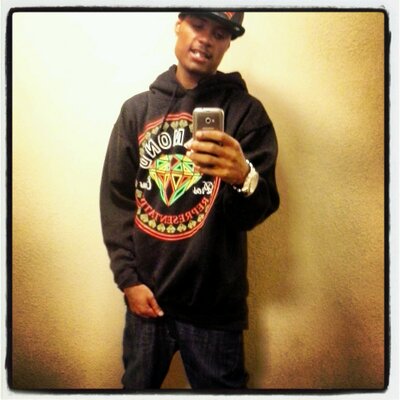 Profile Picture of Smoothkid (@loos_ken) on Twitter