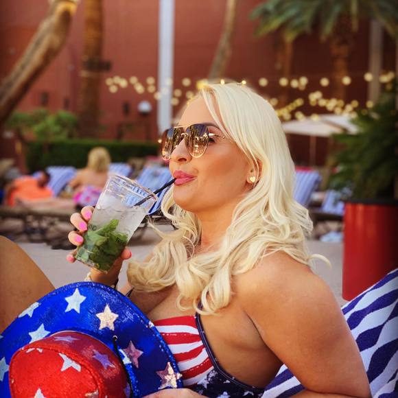 Profile Picture of Sylwia Berlinska (@sylwiaberlinska) on Poshmark