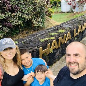 Profile Picture of Rosa Avalos-Marchese (@paris2444) on Pinterest