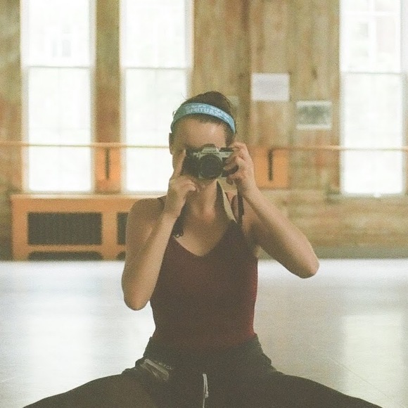 Profile Picture of Betsy Broaddus (@betsybroaddus) on Poshmark