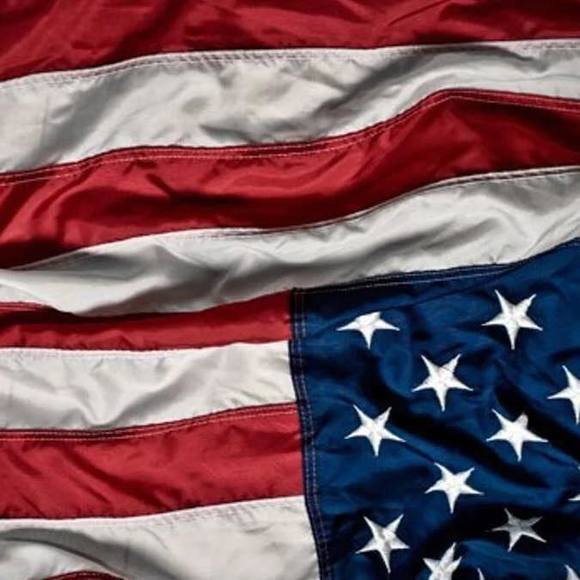 Profile Picture of Anthony Loudermelk (@antnyandnikki) on Poshmark