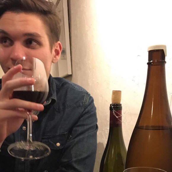 Profile Picture of Dylan Detray (@dyland14) on Poshmark