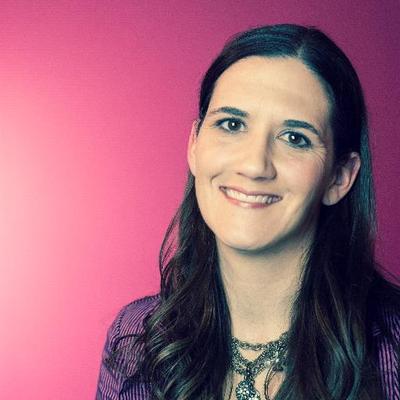 Profile Picture of Cherie Bosela (@phuzylogik) on Twitter