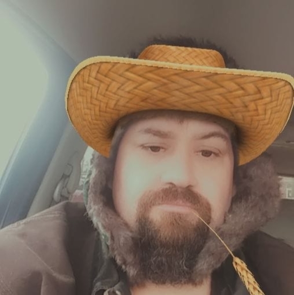 Profile Picture of Juan Angulo (@juanantonio13_1) on Poshmark