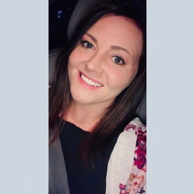 Profile Picture of Court (@CourtneyCole15) on Twitter