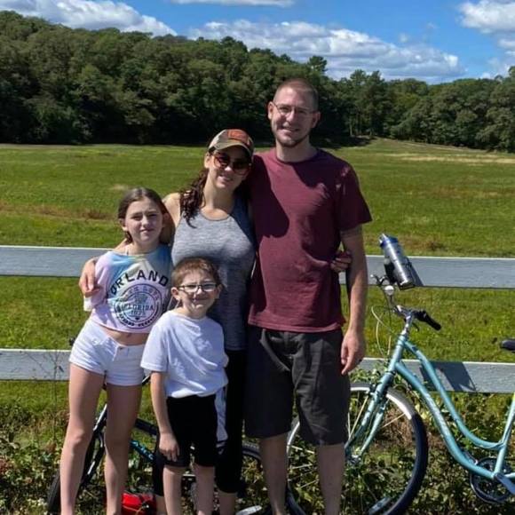 Mike Cavaco - Poshmark Profile Picture of Mike Cavaco (@mcavaco88) on Poshmark