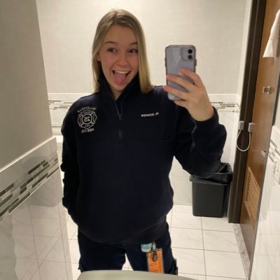 Profile Picture of Megan Bowen (@megan_b9) on Twitter