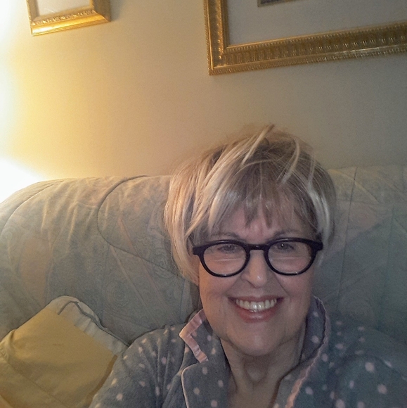 Profile Picture of Virginia Kerneckel (@vkerneckel) on Poshmark