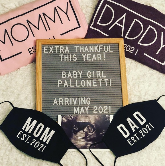 Michelle Tissot - Poshmark Profile Picture of Michelle Tissot (@mtissot) on Poshmark