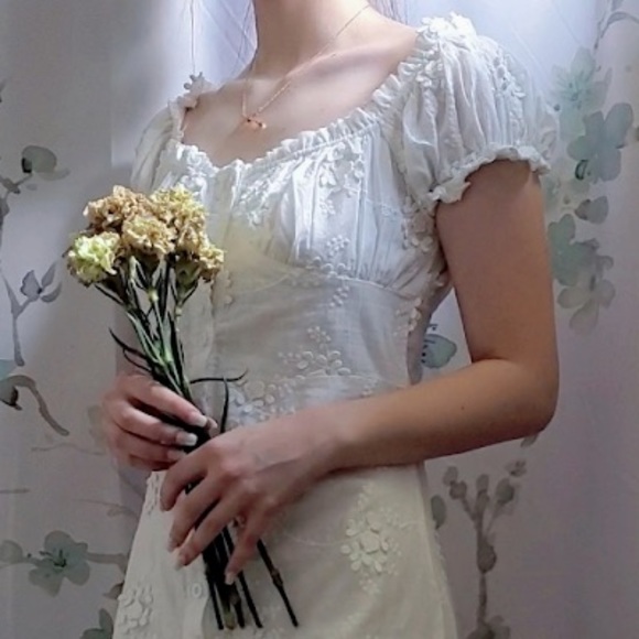 Citrine T - Poshmark Profile Picture of Citrine T (@citrinetopaz3) on Poshmark