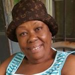 Profile Picture of Melanie Robinson-Olison (@robinsonolison) on Instagram