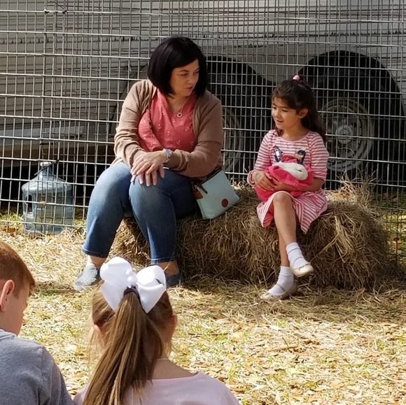 Profile Picture of Gia Picou (@giapicou) on Poshmark