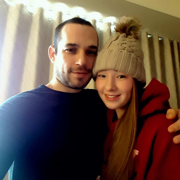 Profile Picture of Danielle Komorn (@dbrooke32) on Poshmark