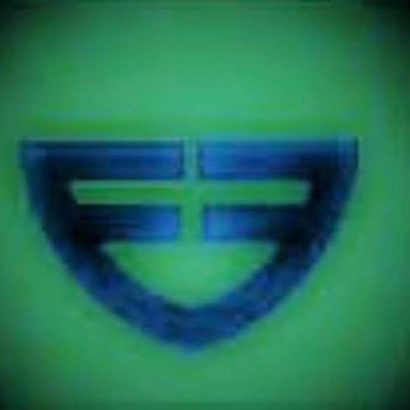 Profile Picture of Travis Hawley (@travis_hawley) on Poshmark