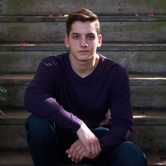 Profile Picture of Joel Sankey (@jsanke) on Poshmark