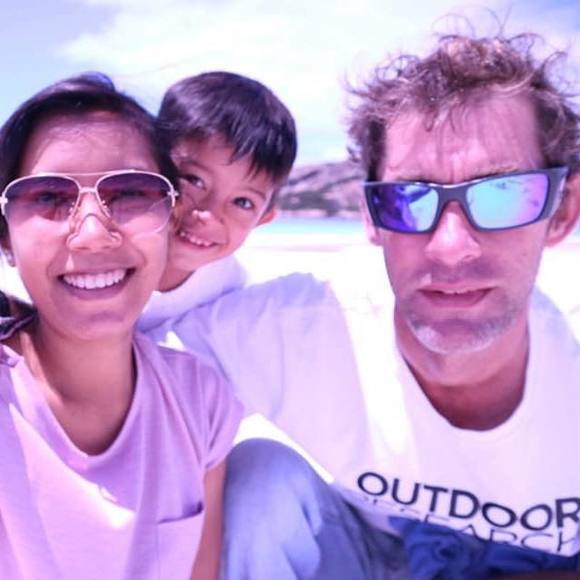 Profile Picture of Guy Conner (@guyconner493) on Poshmark