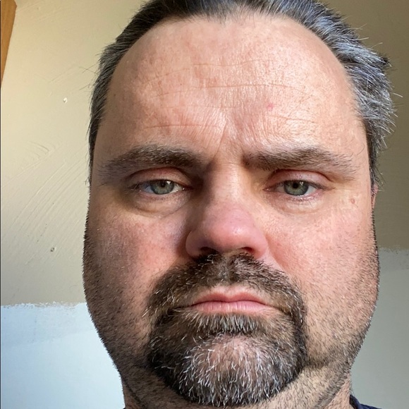 Profile Picture of Joseph Yakubik (@yakubikj) on Poshmark