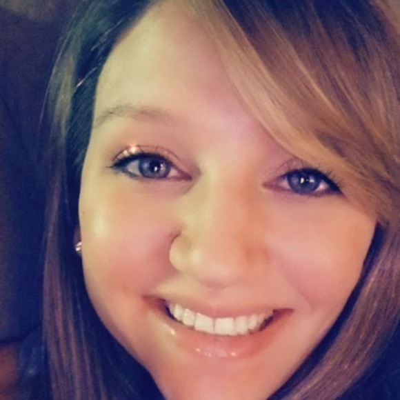 Profile Picture of Jordan Galka (@jdgalka) on Poshmark