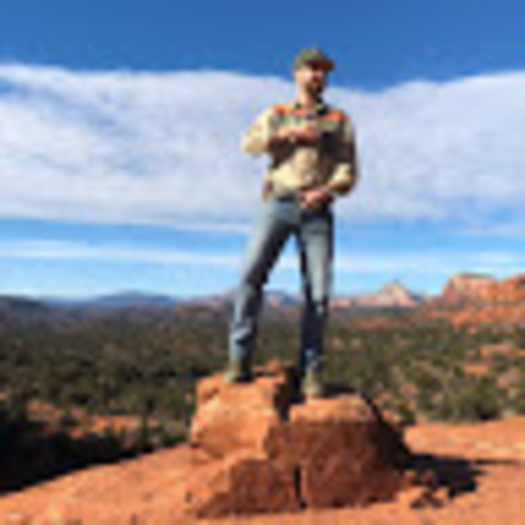 Profile Picture of Brian Babbitt (@brianbabbitt) on Poshmark