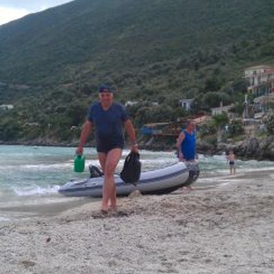 Profile Picture of Cristian Petrache (@criss1luss) on Twitter