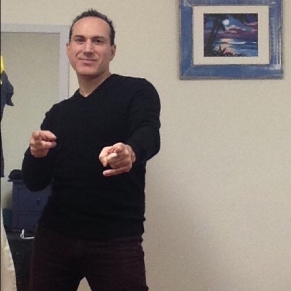 Profile Picture of Vito Scherma (@veetshere) on Poshmark