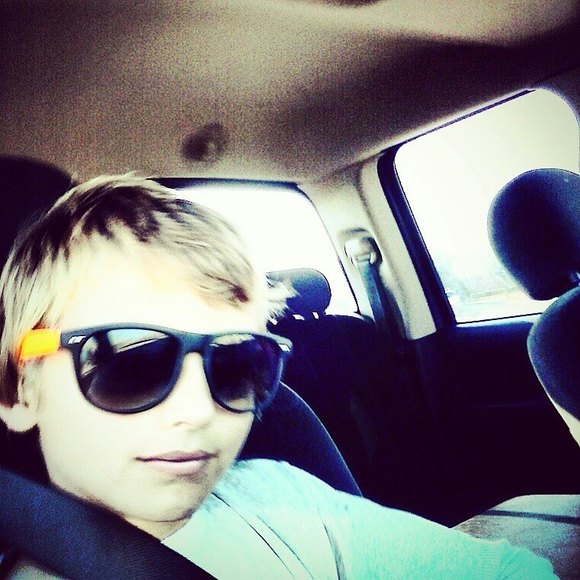 Profile Picture of Kenneth Gibson (@kg83103) on Poshmark