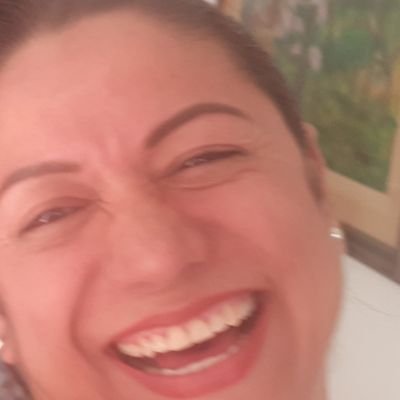 Profile Picture of Alba Luz Pineda (@AlbpinLuz) on Twitter