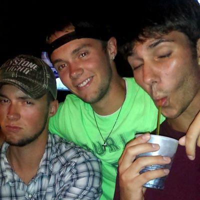 Profile Picture of Jordan Charles (@HarpDarp14) on Twitter
