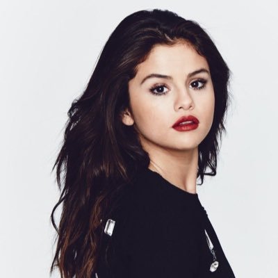 Profile Picture of Megan | New Acc (@igotuselenag) on Twitter