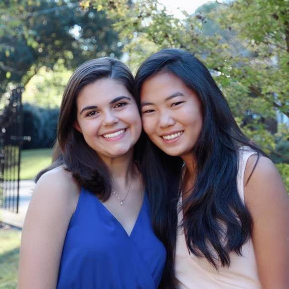 Profile Picture of Anna Reigner (@anna_reigner) on Poshmark