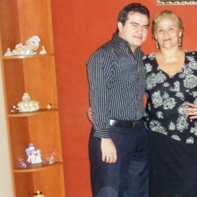 Profile Picture of Eduardo Mendoza (@EduarMoisesHN) on Twitter