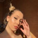 Profile Picture of 𝓜𝓲𝓷𝓪 𝓙𝓮𝓵𝓮𝓷𝓴𝓸𝓿𝓲𝓬 (@dzelmin) on Instagram