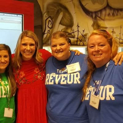 Profile Picture of Melanie Edwards (@medwards1073) on Twitter